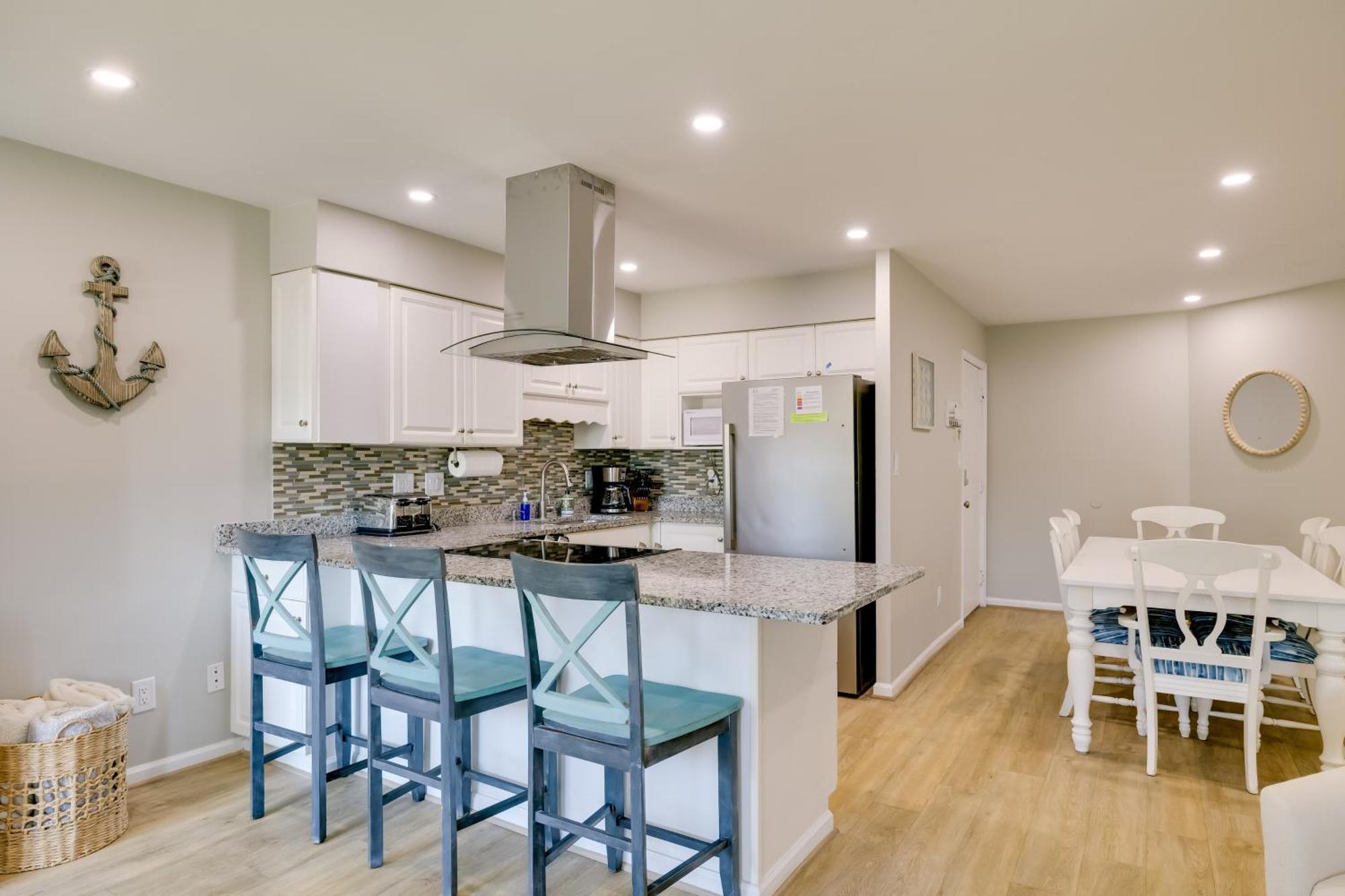 Emerald Isle Condo With Indoor Pool And Beach Access! Bagian luar foto