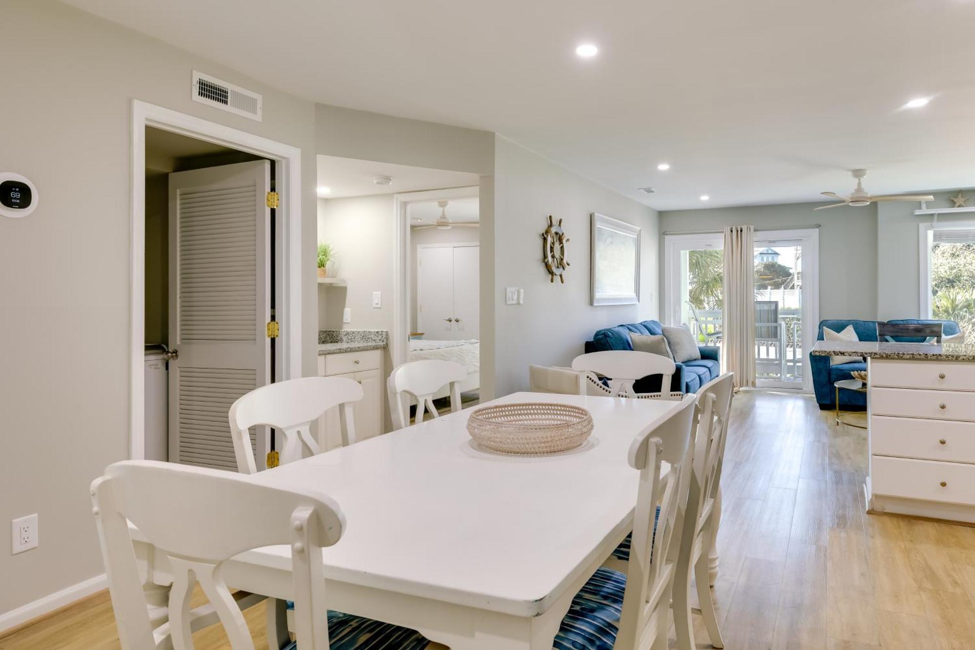 Emerald Isle Condo With Indoor Pool And Beach Access! Bagian luar foto
