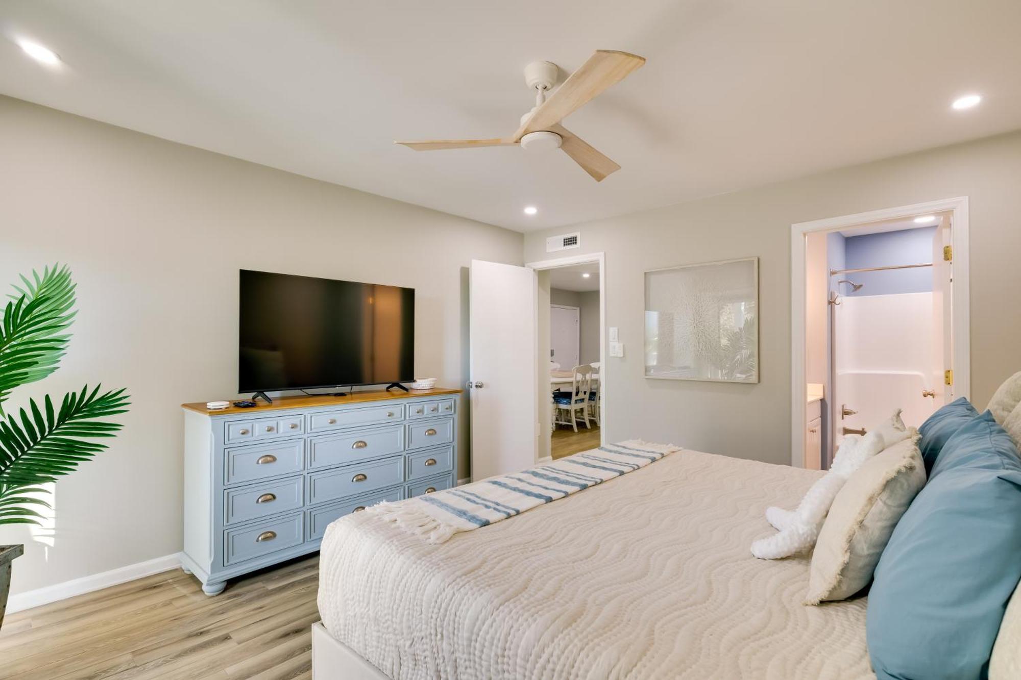 Emerald Isle Condo With Indoor Pool And Beach Access! Bagian luar foto